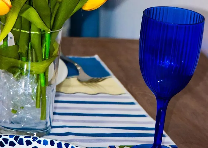 Seagull Seaview Apartment *